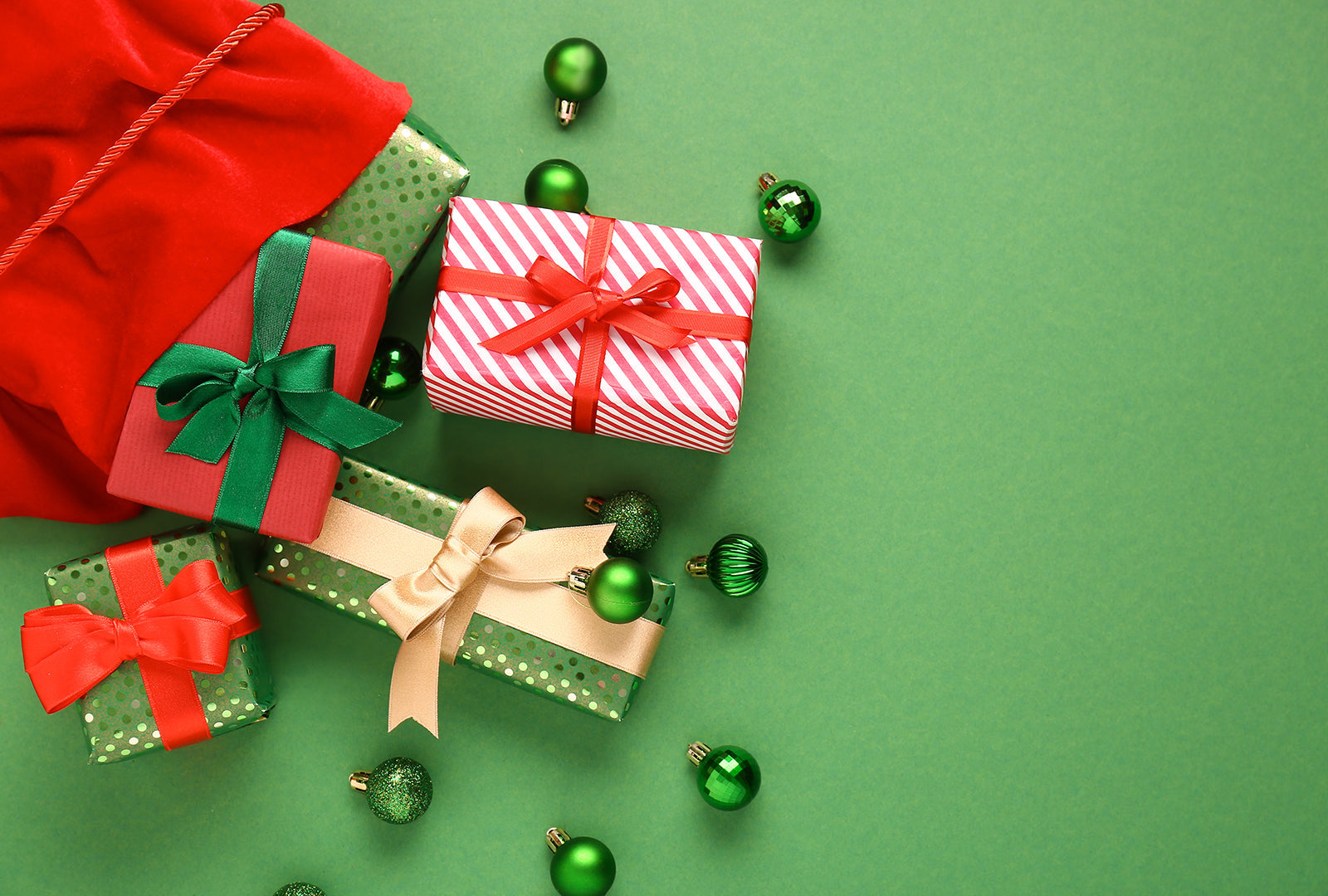 Christmas Present Ideas Made Easy with the 5 Gift Theory: A Parent's Guide to Meaningful Gift-Giving